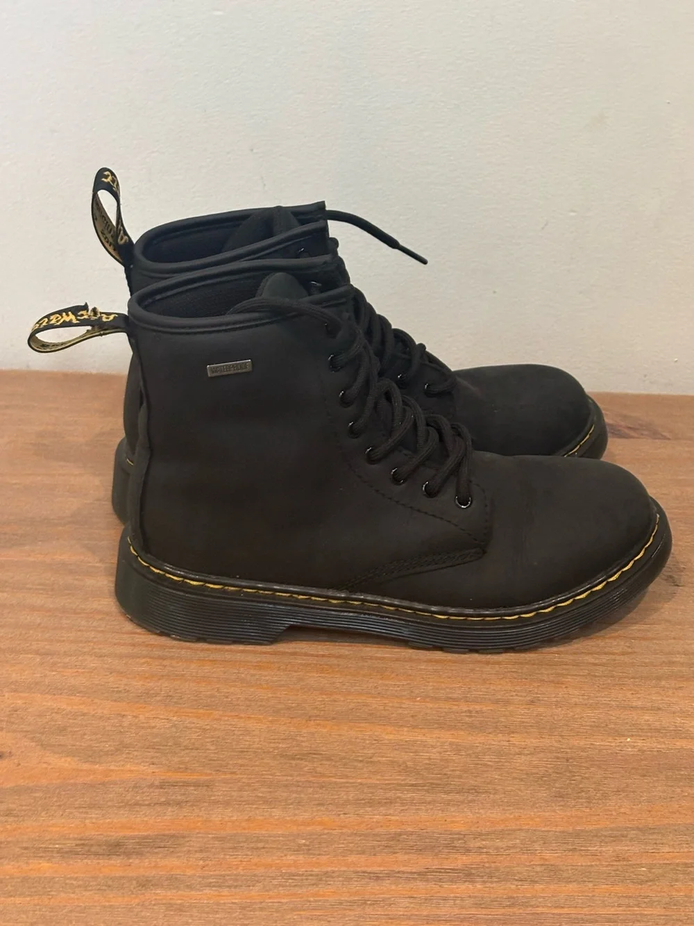 Dr. Martens 1460 Waterproof black Junior moto combat Boots youth 4